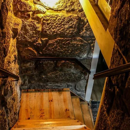 مزرعة للإقامة Solar Douro Miragaia *